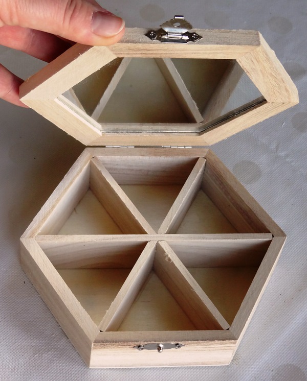 produits scrapbooking boutique elaia-support bois-boite haxagonale avec miroir